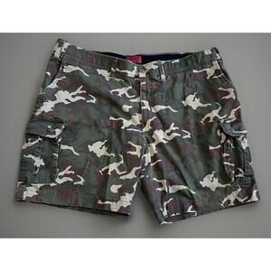 Foundry Flex Cargo Shorts Green Camo Flat Front Men's 50 Comfort Waist Utility